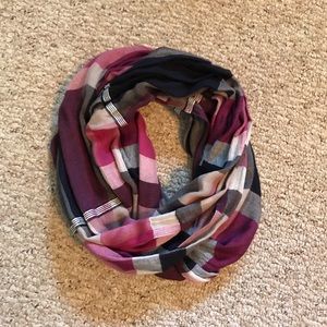 Loft infinity scarf